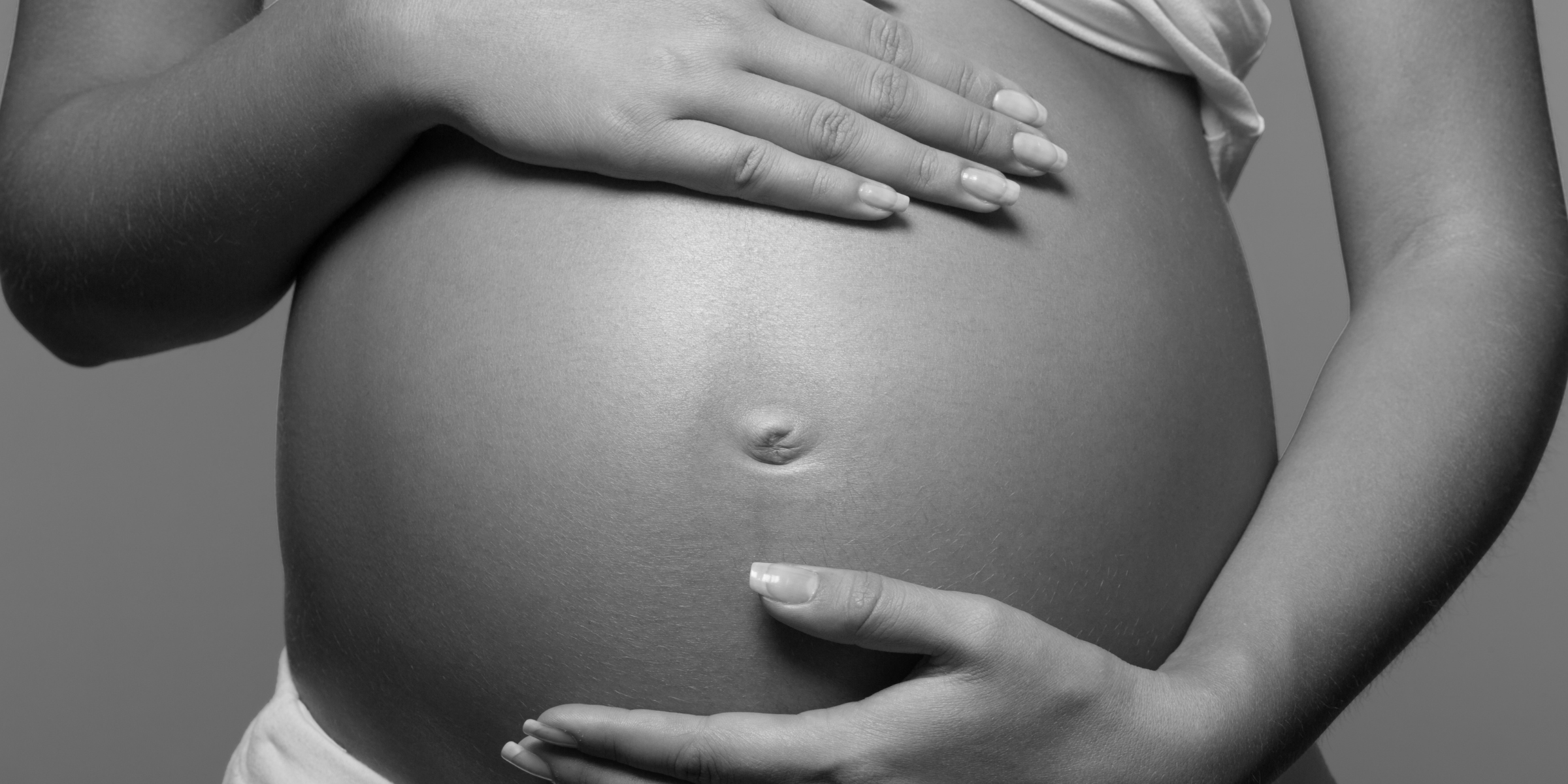 Is LED Light Therapy Safe During Pregnancy + Breastfeeding?