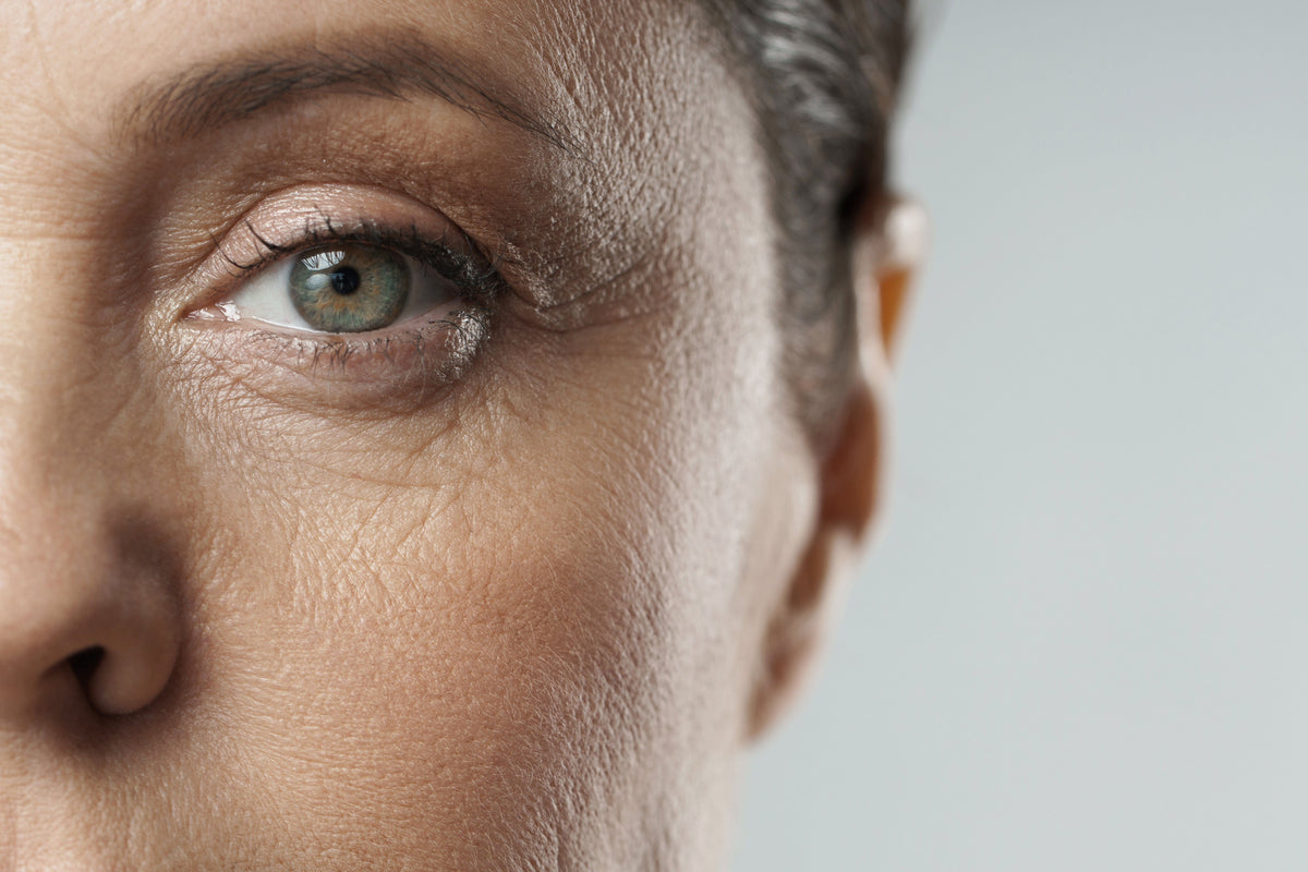 How to Choose an LED Device for Perimenopause Skin